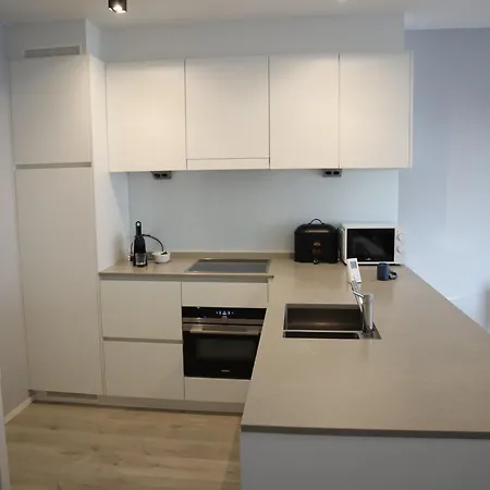 Cap Sud 0102 With Location דירה
